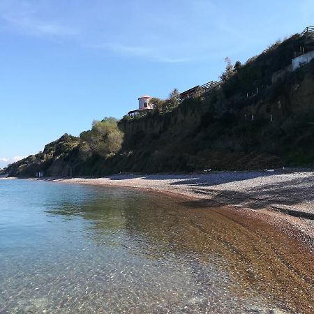 Koralli Beach Niforeika Eksteriør billede